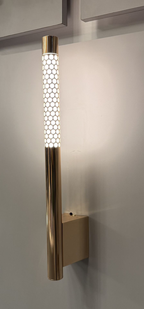 cylinder-rose-gold-grid-wall-lamp-by-lightzone