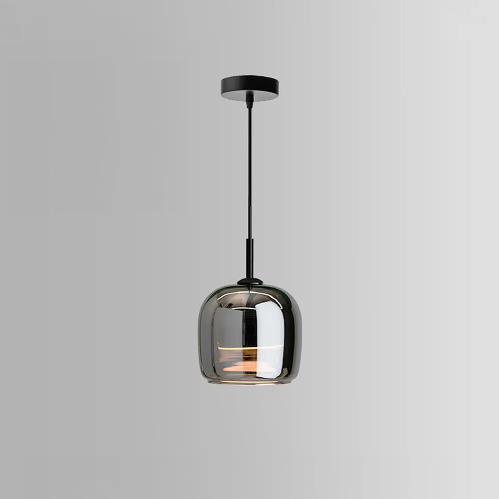 luna noor pendant