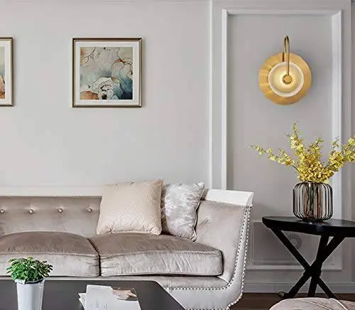 Disc wall lamp