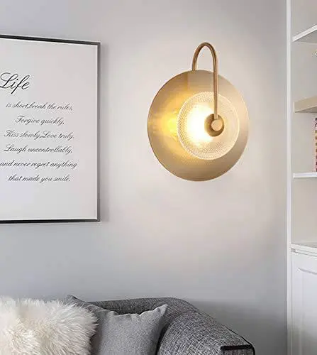 Disc wall lamp