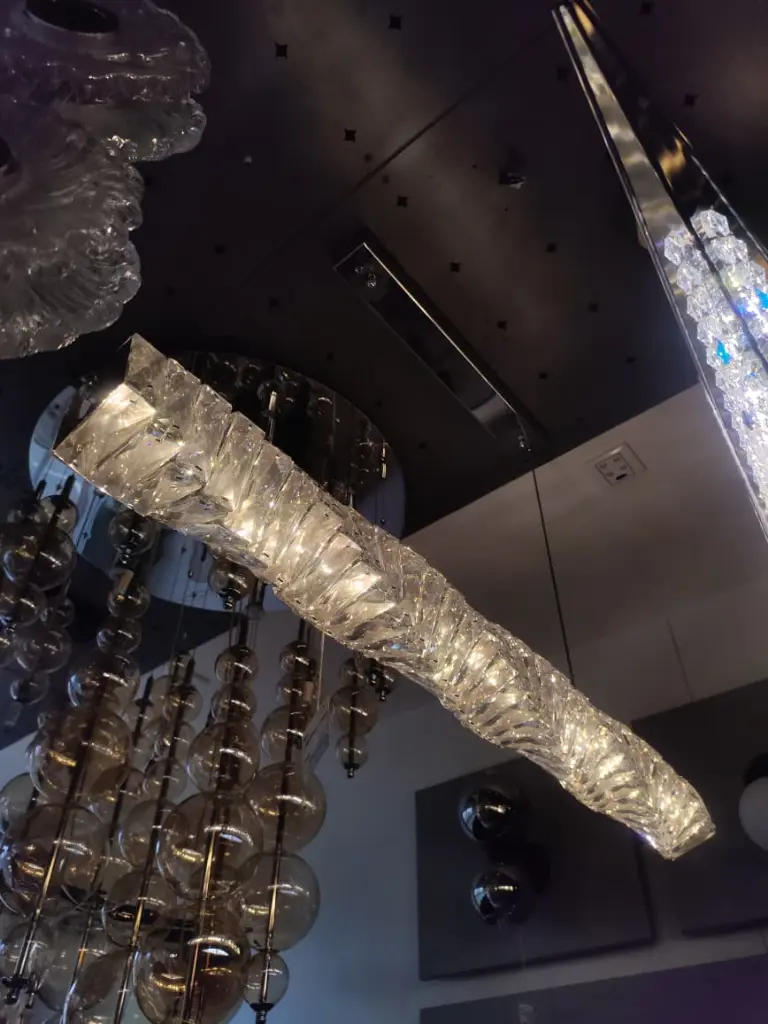 linear chandelier light zone