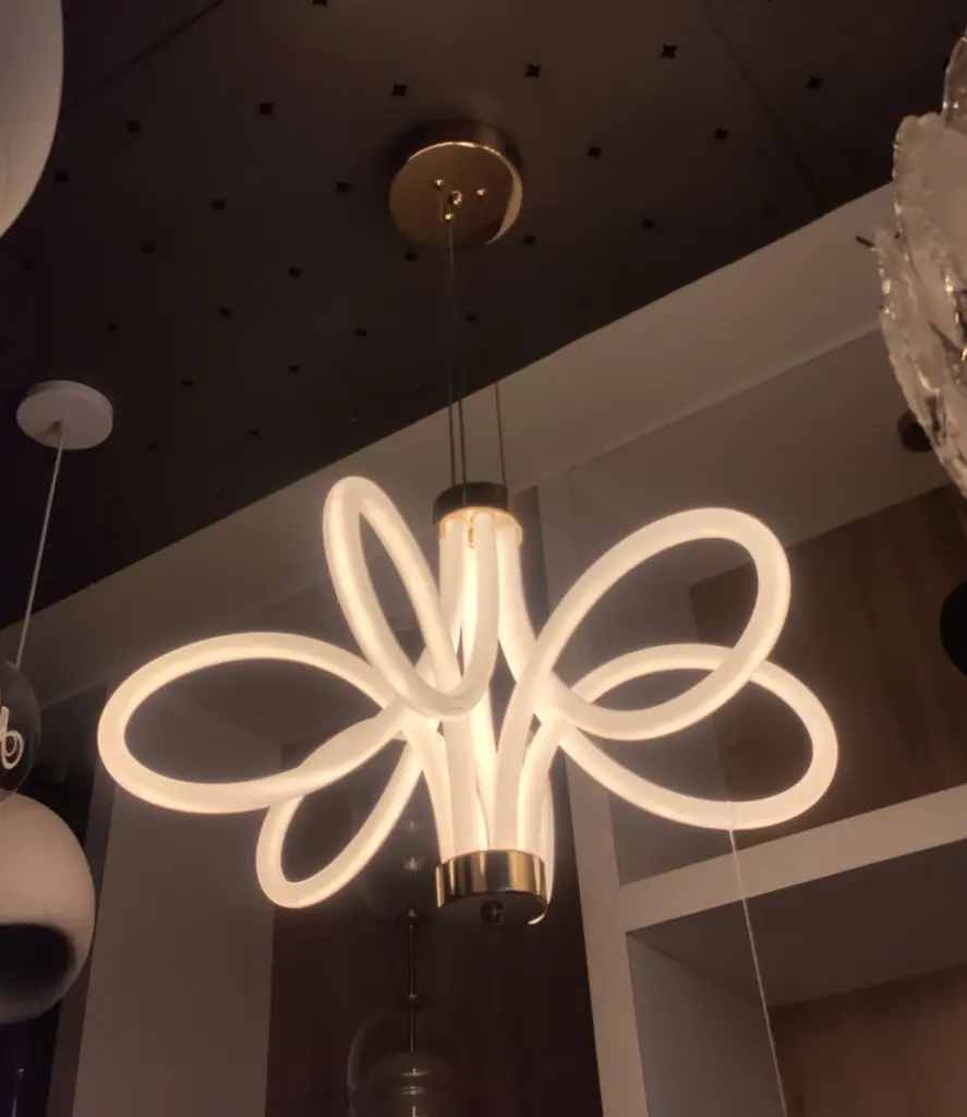 luna twist chandelier light zone