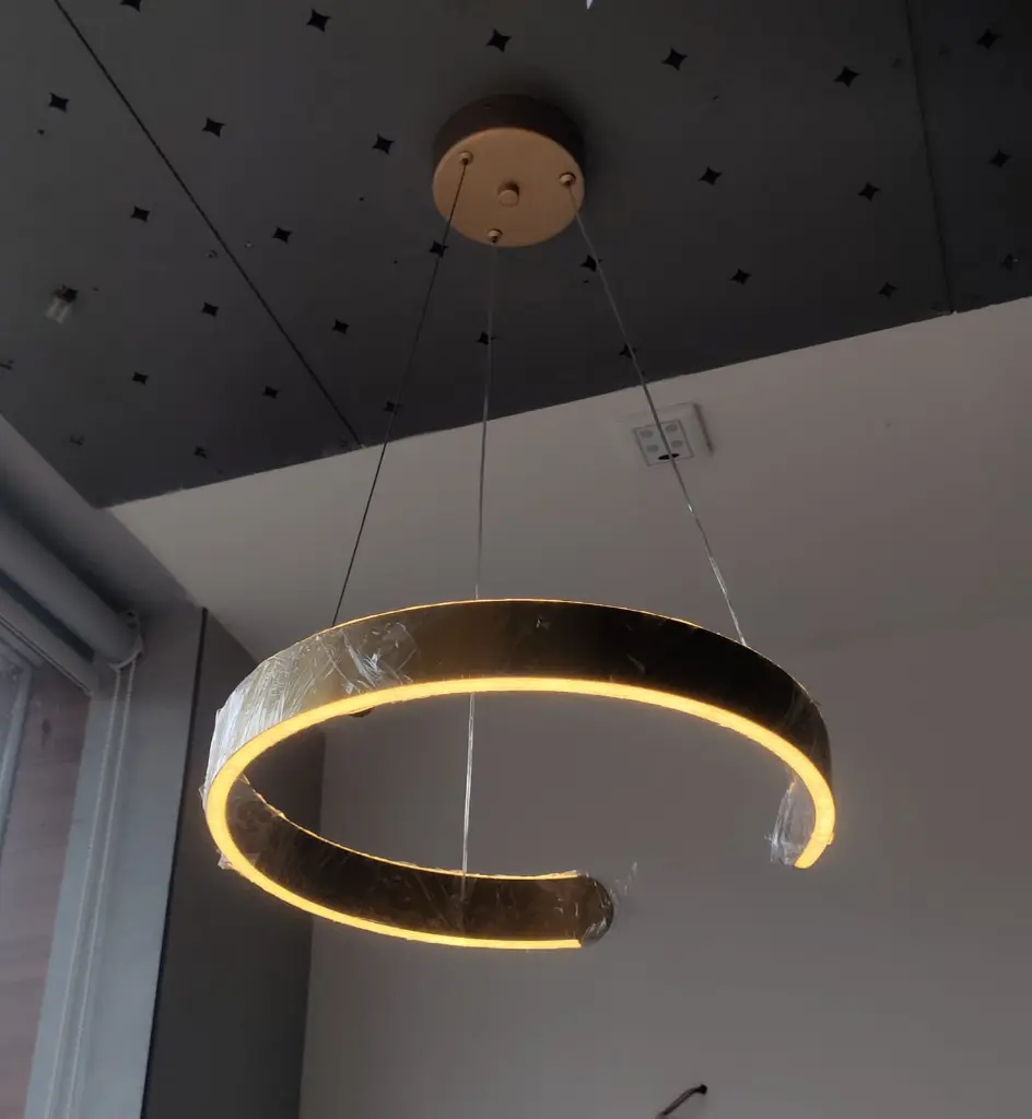 golden ring pendant light zone