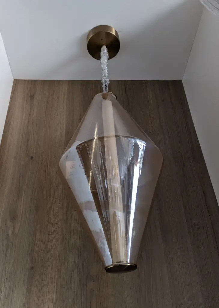 Bioconical Pendant light zone