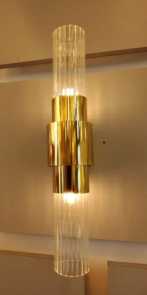 Tubal Sconce light zone