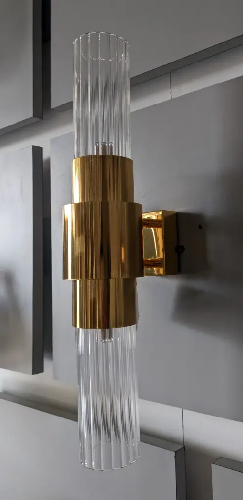 Tubal Sconce light zone
