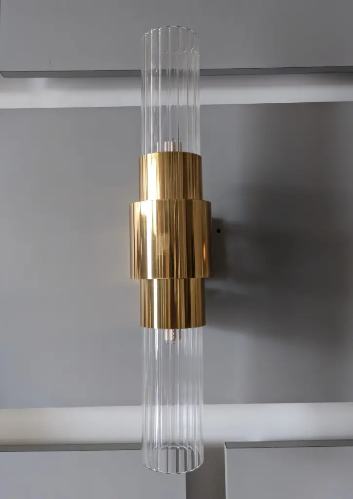 Tubal Sconce light zone