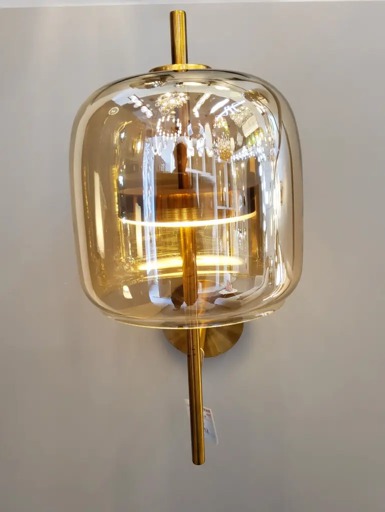 Quinn Wall Lamp light zone