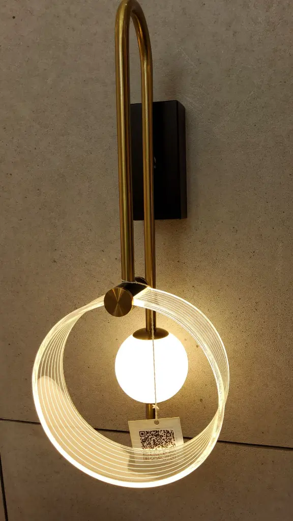 Flamingo Sconce light zone