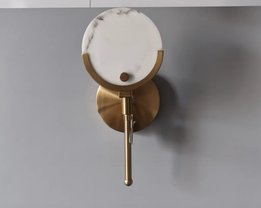 clif-sconce-light-zone