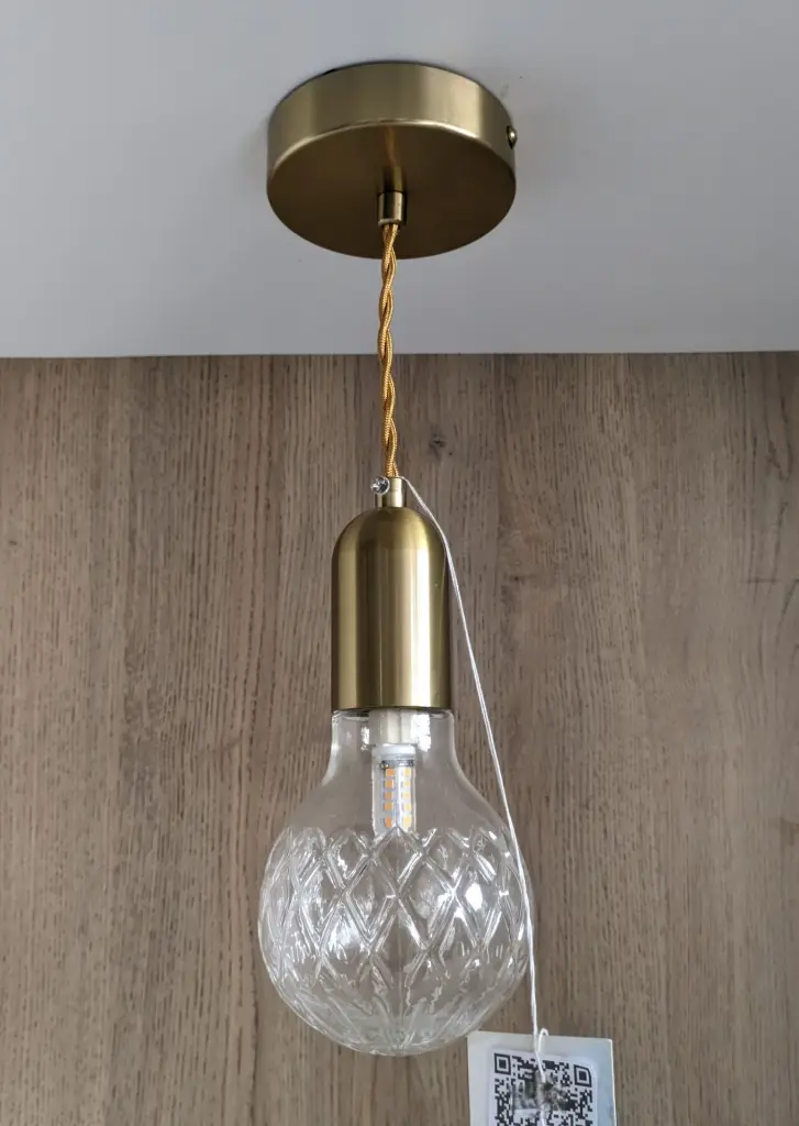 Bulb Pendant light zone