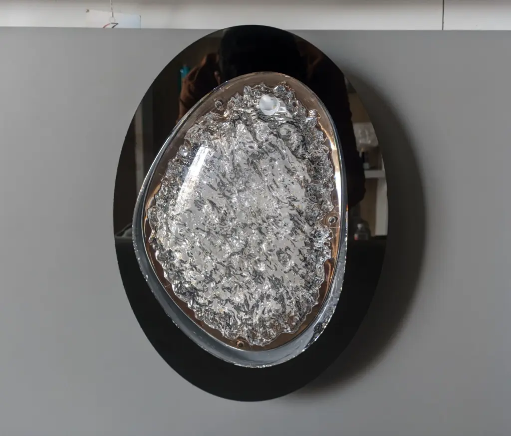 Diamond Glow Sconce light zone