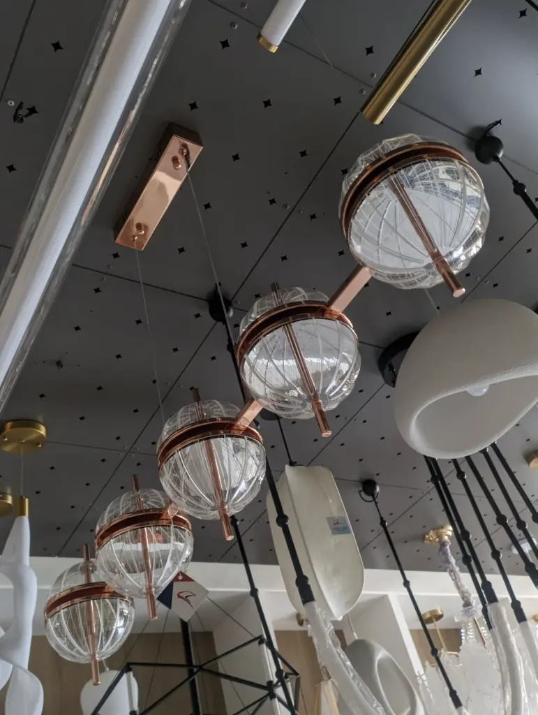 Arcy Chandelier light zone