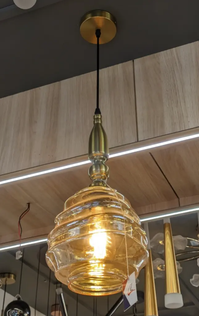 pendant-glass-hanging-light-zone