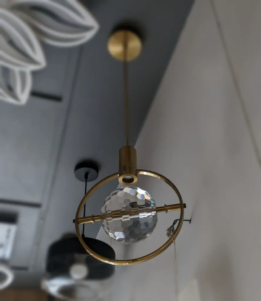 Solora pendant light zone