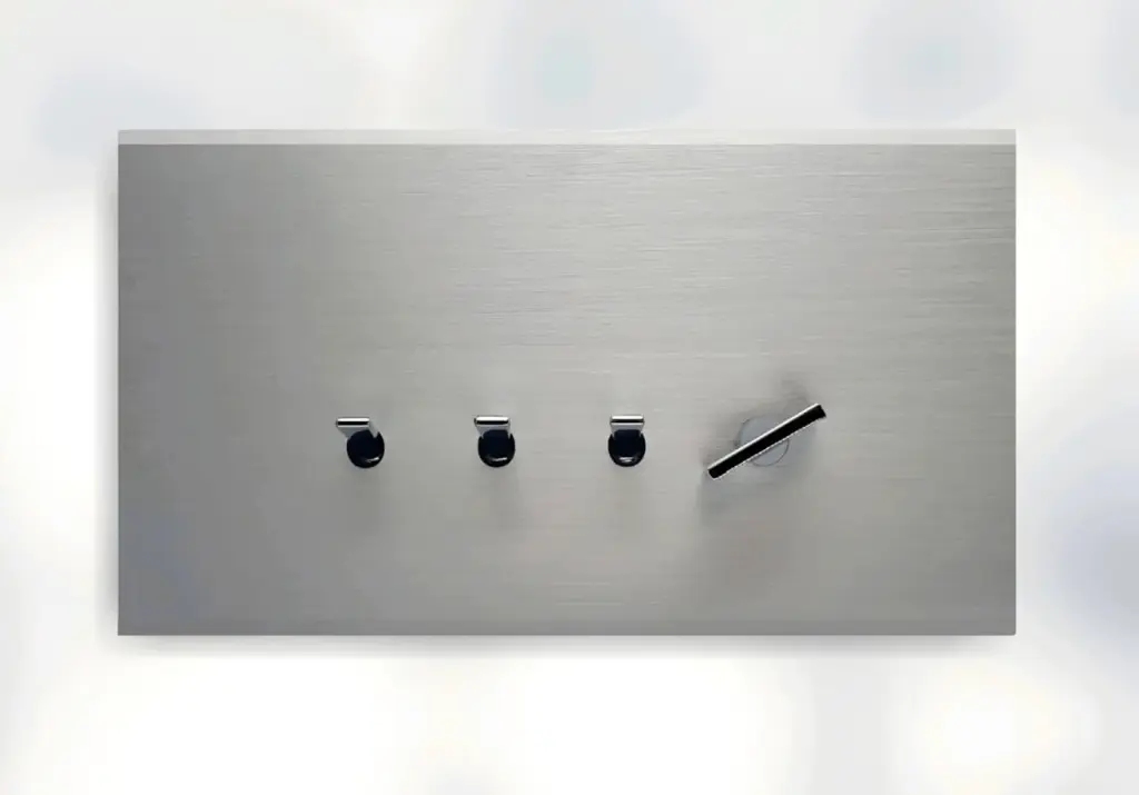 tg9-twin-switches-norisys-light-zone.webp