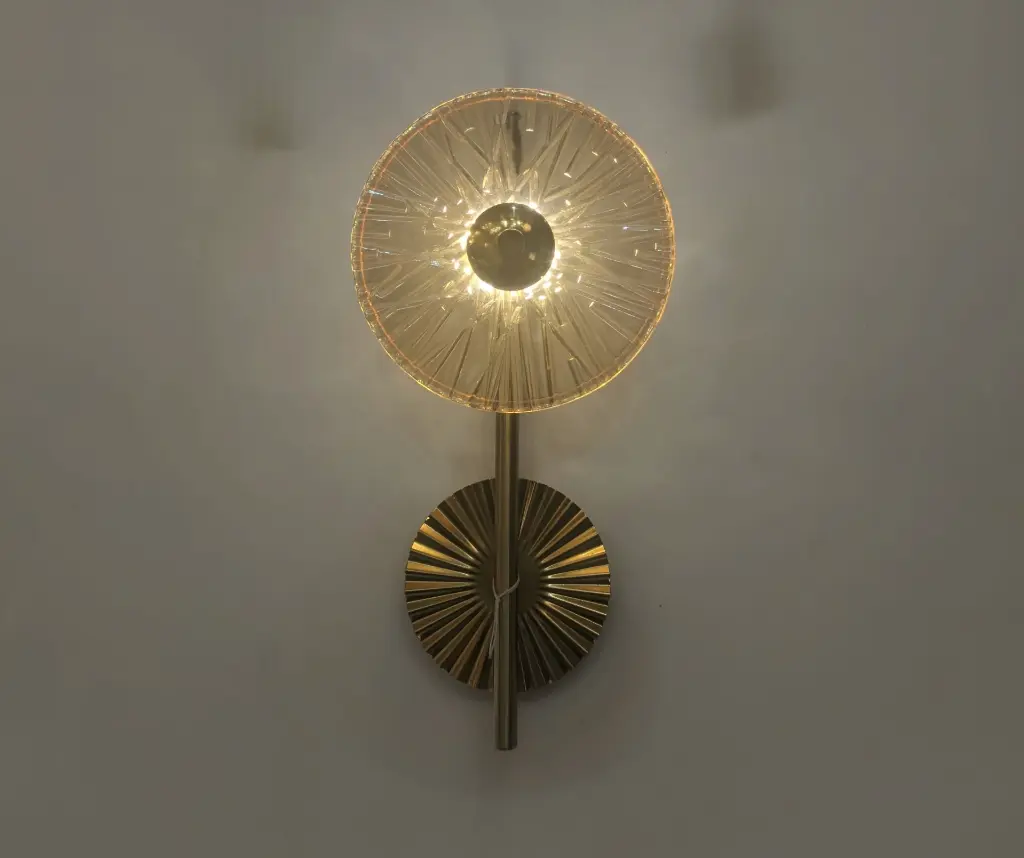 Trivona wall light lz