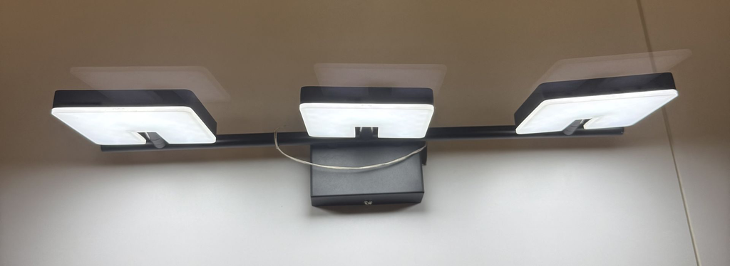 flappy-black-mirror-light-zone