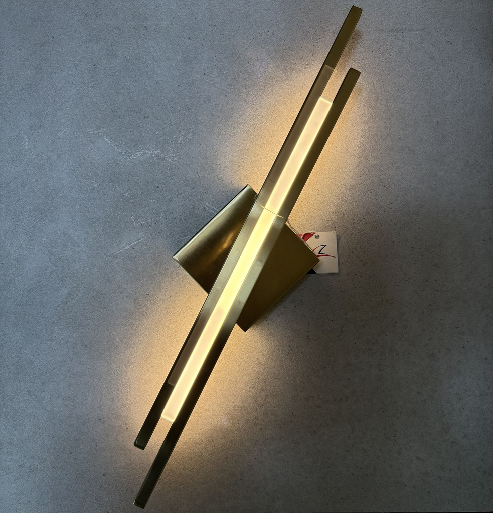 perk-gold-led-wall-light-for-bedroom-living-light-zone