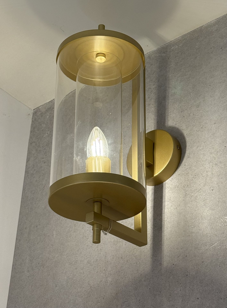 noel-sconce-gold-wall-lamp-by-light-zone