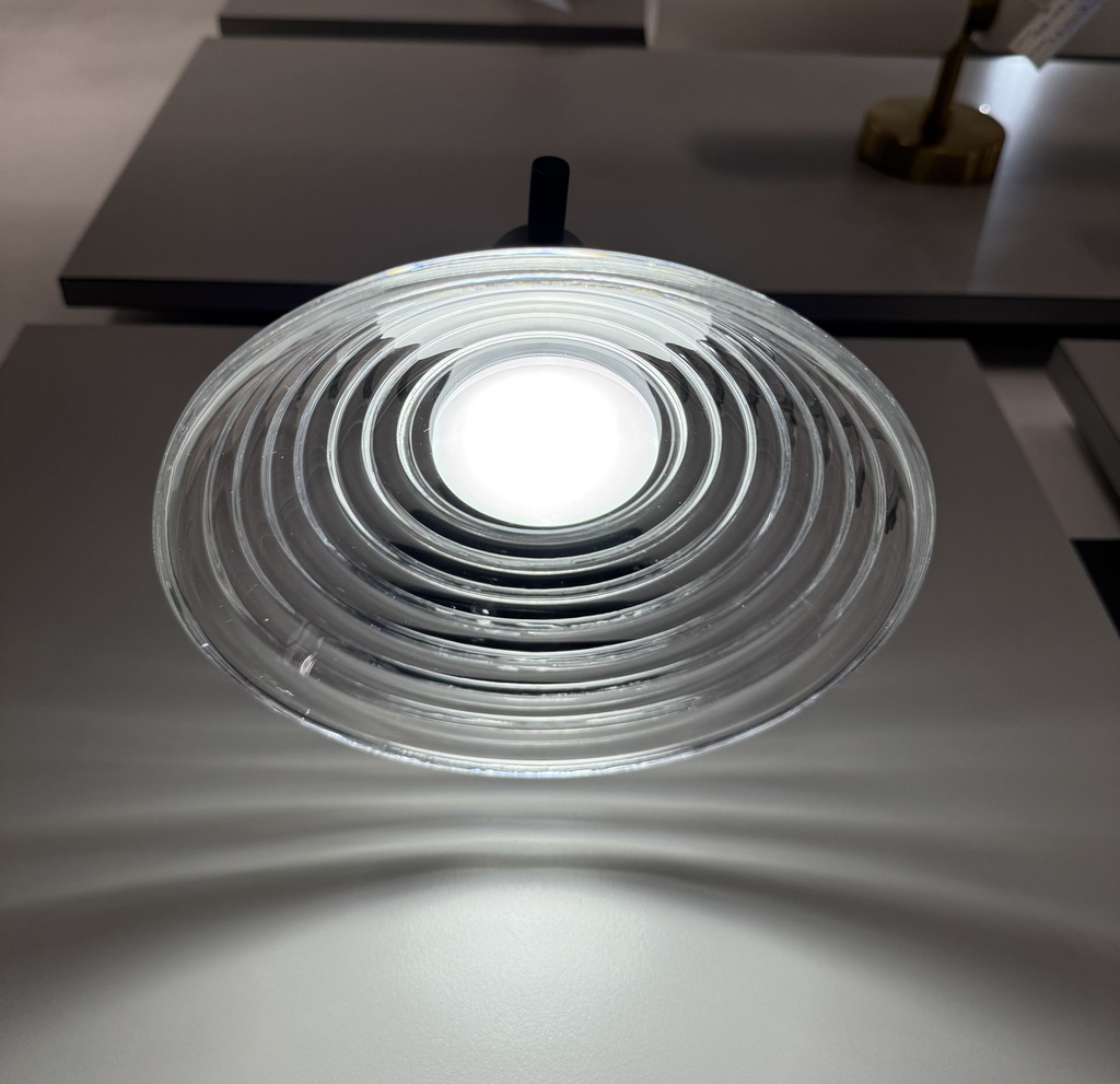 flared-black-wall-sconce-glass-by-lightzone