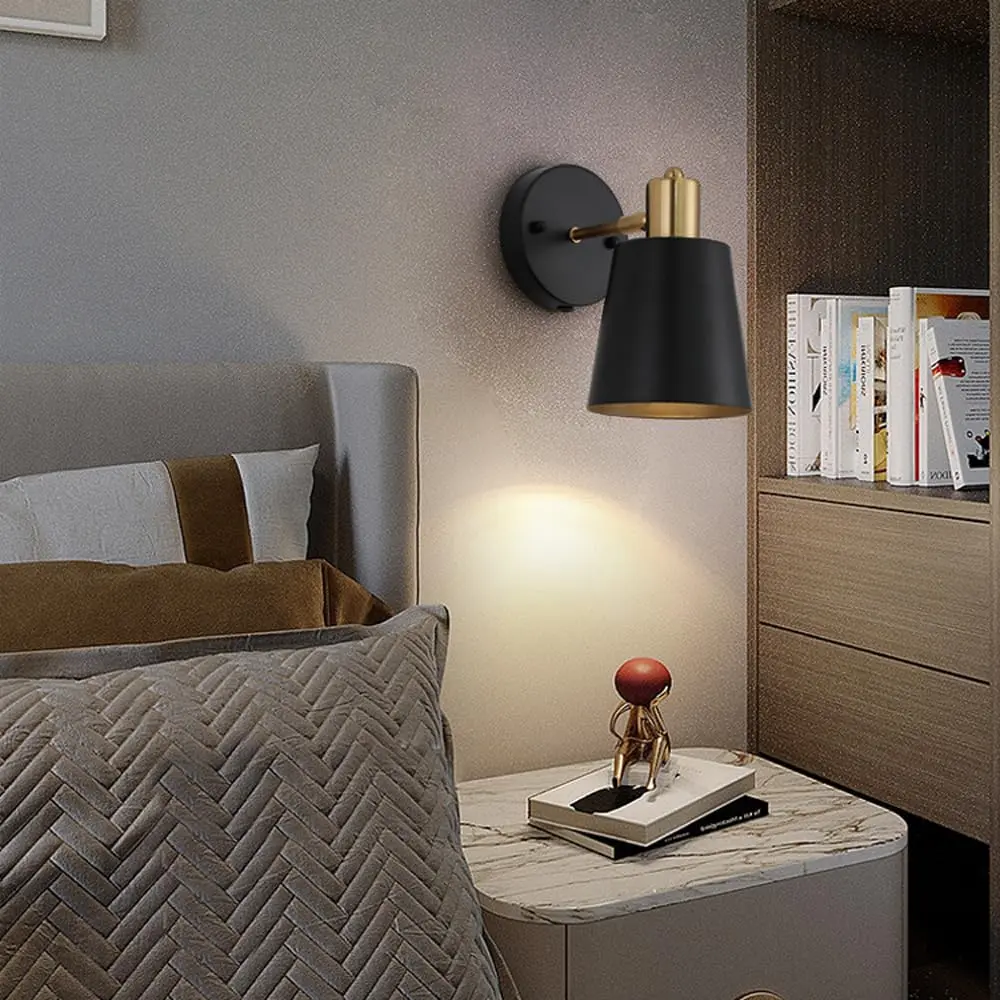Vagor Wall Lamp