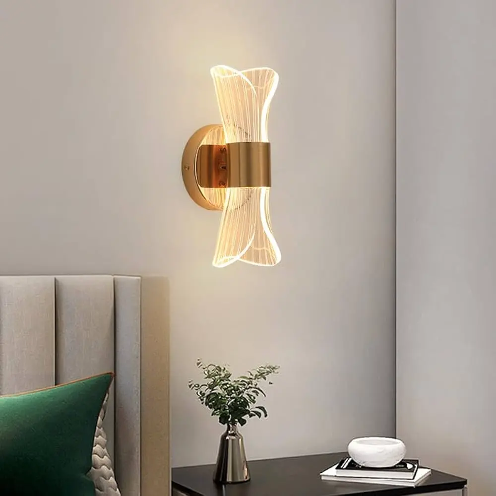 Halo Flare Wall Lamp