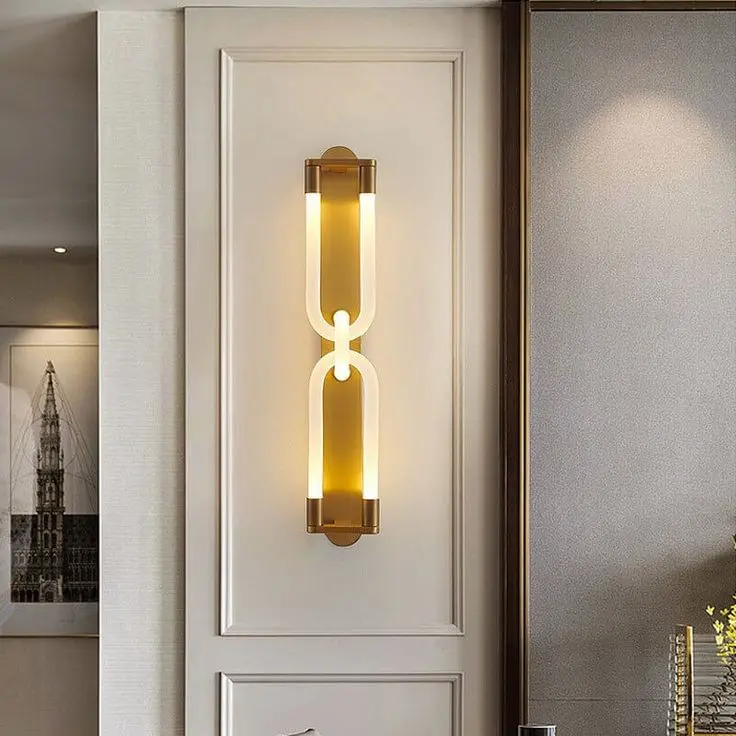 Loop Sconce