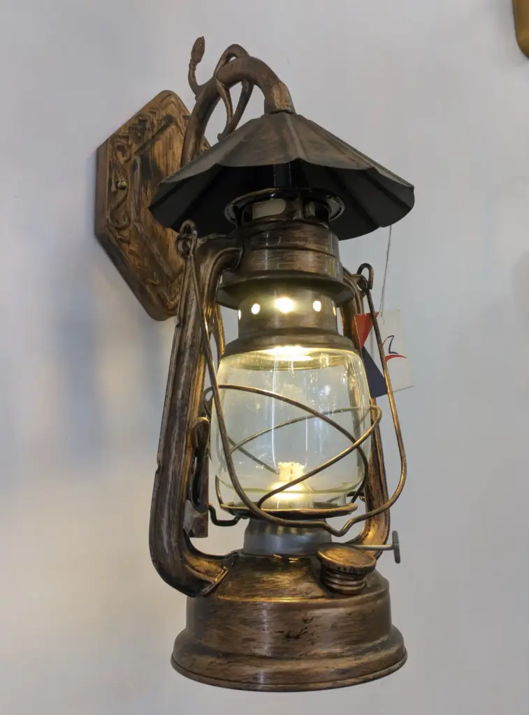 Vintage Wall Lamp