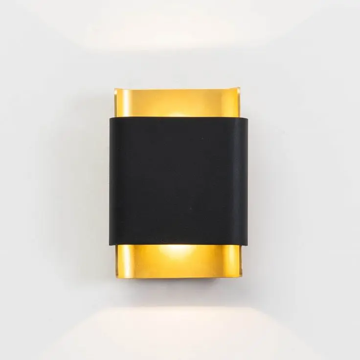 Goldate Wall Sconce