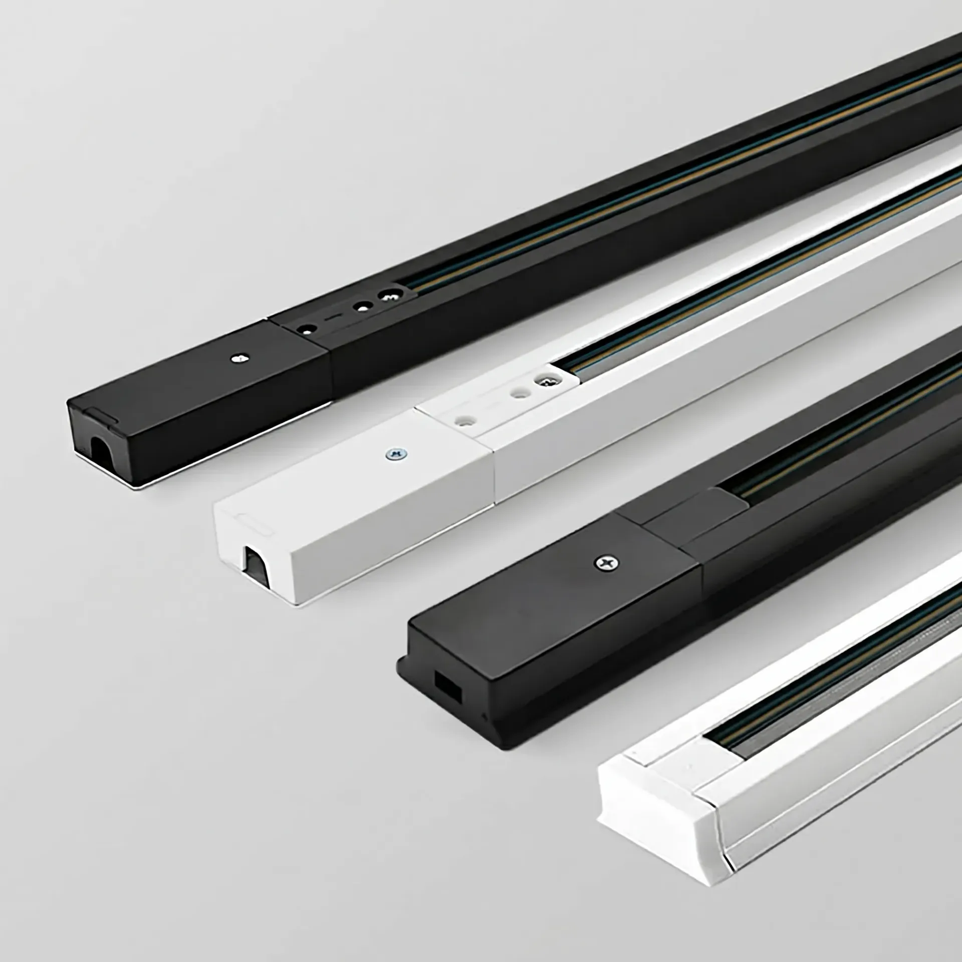 AC Track (Black, 1 mtr)