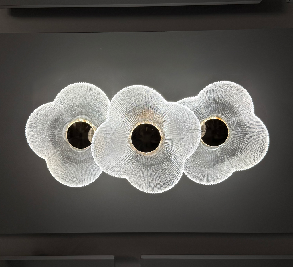 Crystal Petal Sconce (AM551-W3)